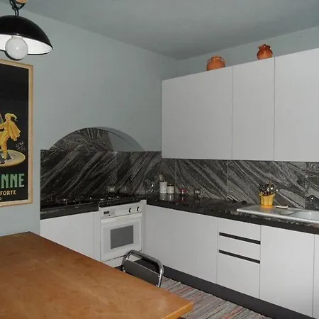 Sleeps 11 Montegabbione